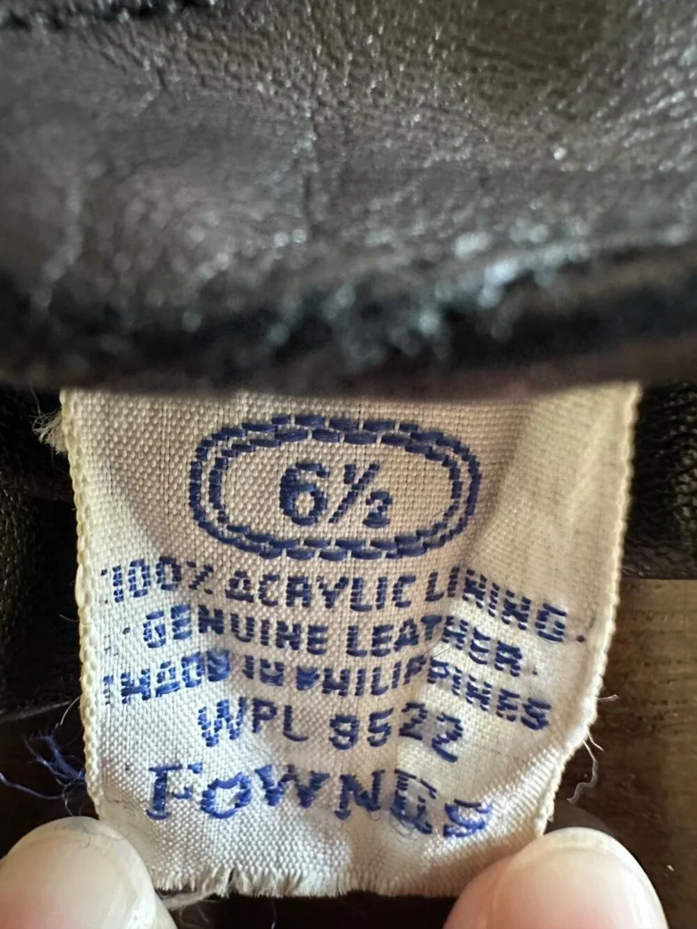 Fownes Vintage Black Leather Gloves 6 1/2 Acrylic Lining Stiched Design